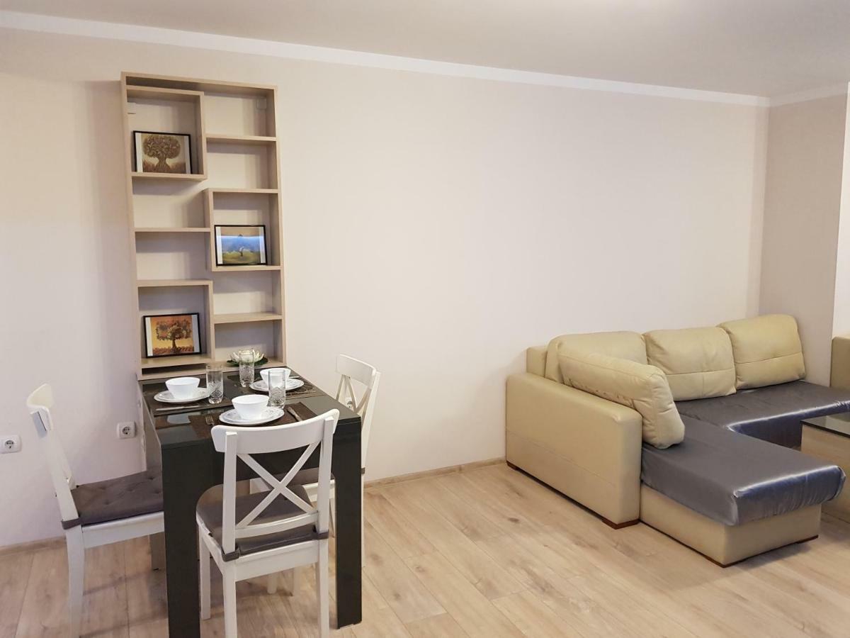 Хепи Апартмънтс Plovdiv Eksteriør billede