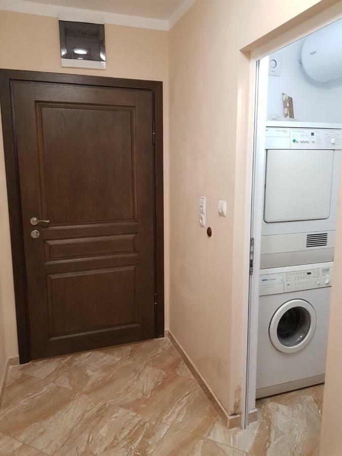 Хепи Апартмънтс Plovdiv Eksteriør billede