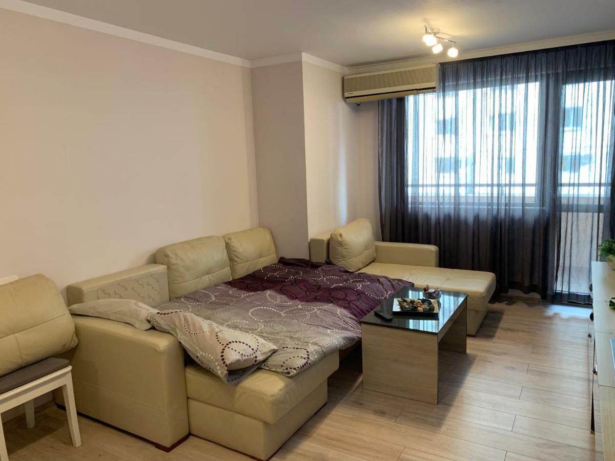 Хепи Апартмънтс Plovdiv Eksteriør billede